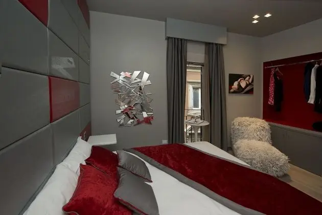 Basic Tek Büyük Yataklı Oda