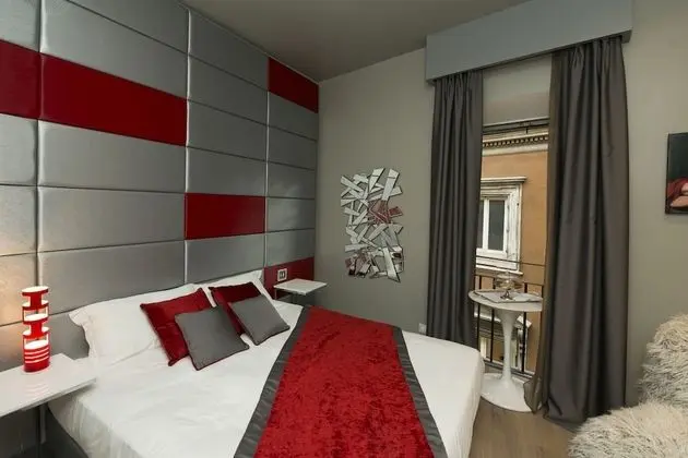 Basic Tek Büyük Yataklı Oda