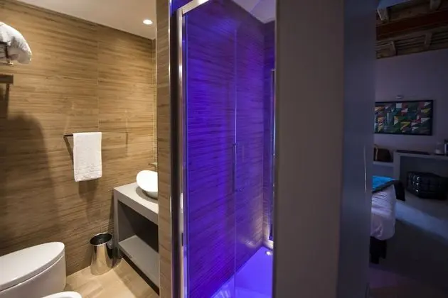 Basic Tek Büyük Yataklı Oda