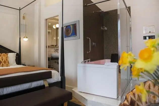 Junior Süit, 1 En Büyük (King) Boy Yatak, Şehir Manzaralı