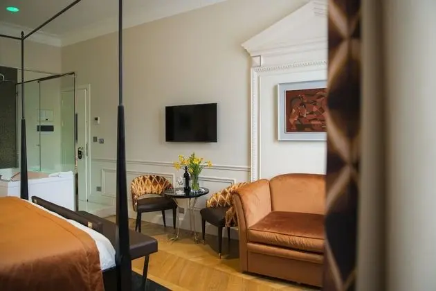 Junior Süit, 1 En Büyük (King) Boy Yatak, Şehir Manzaralı