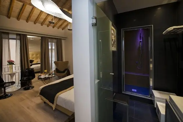 Junior Süit (Turkish bath)