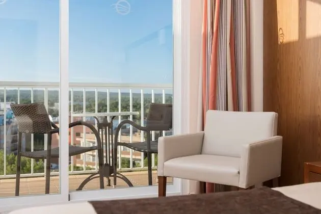 Standard Büyük Yataklı Tek Kişilik Oda, Balkon