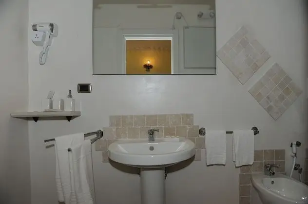 Tek Büyük Yataklı Oda, Şehir Manzaralı