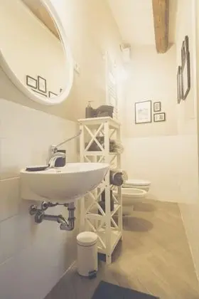 Tek Büyük Yataklı Oda (La Basilica)