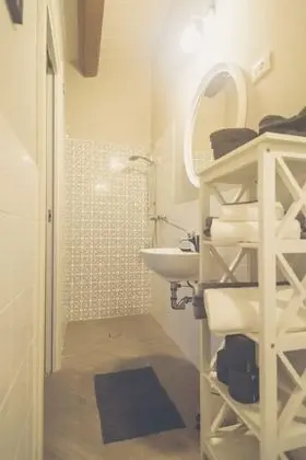 Tek Büyük Yataklı Oda (La Basilica)