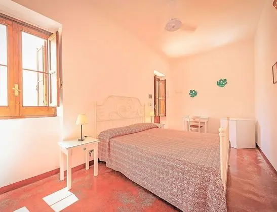 Comfort Tek Büyük veya İki Ayrı Yataklı Oda