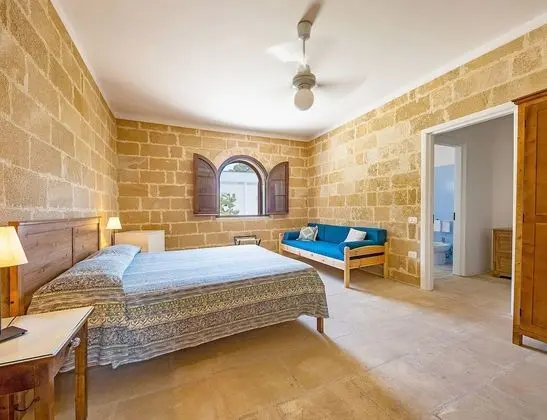 Üç Kişilik Oda, Özel Banyo