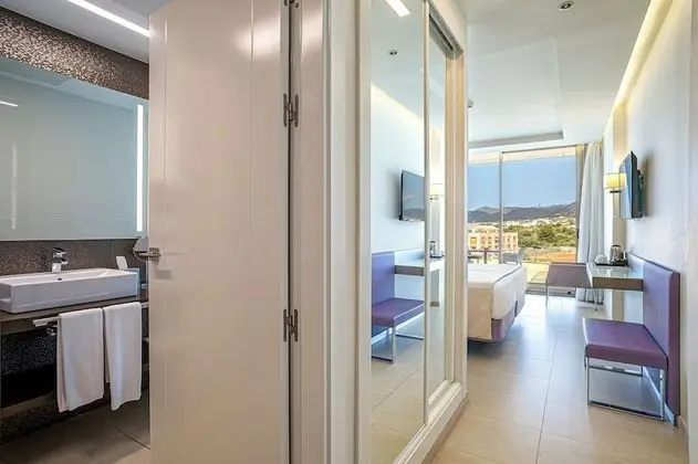 City Tek Büyük Yataklı Oda, Şehir Manzaralı
