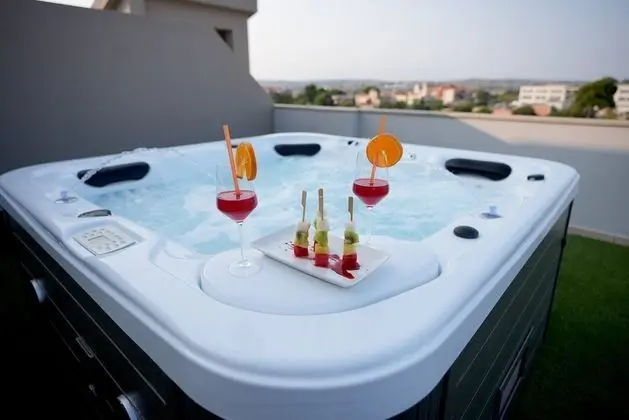 Premium Stüdyo Süit, Kişiye Özel Havuzlu, Deniz Manzaralı
