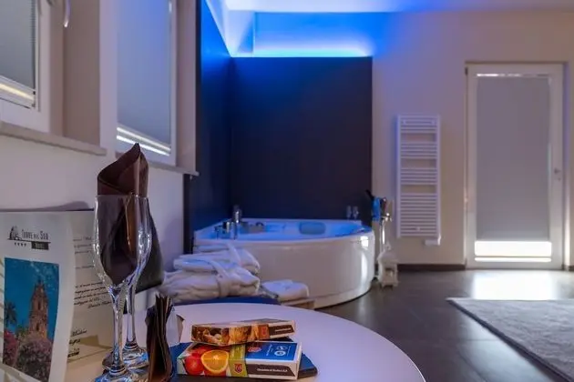 Romantic Stüdyo Süit, 1 Büyük (Queen) Boy Yatak, Sıcak Su Küveti, Deniz Manzaralı