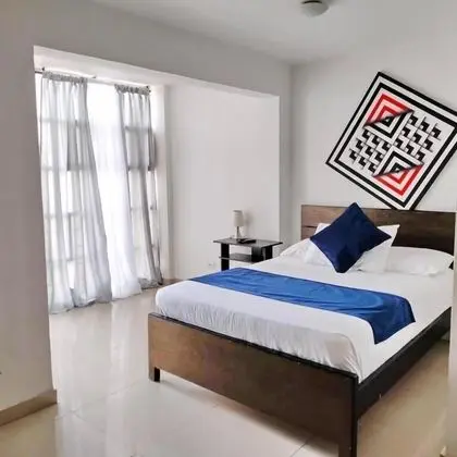 Standard Tek Büyük Yataklı Oda