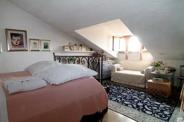 Comfort Tek Büyük Yataklı Oda