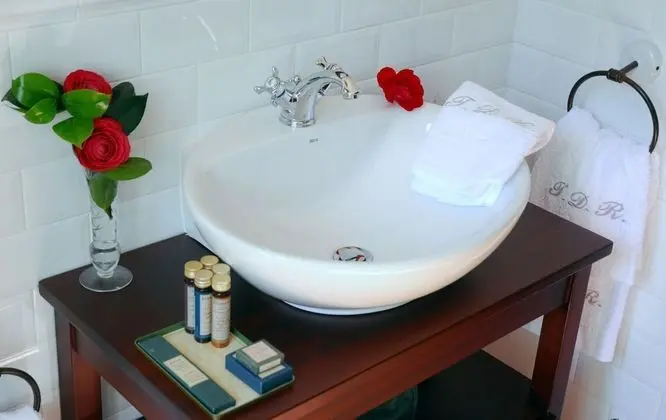 Basic Tek Kişilik Oda, Nehir Manzaralı