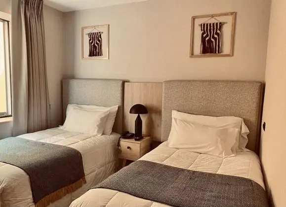 Tek Büyük veya İki Ayrı Yataklı Oda
