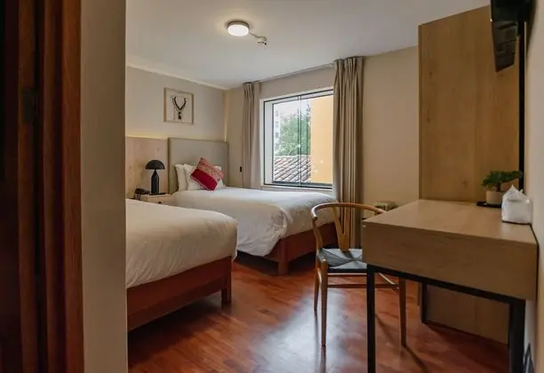 Tek Büyük veya İki Ayrı Yataklı Oda