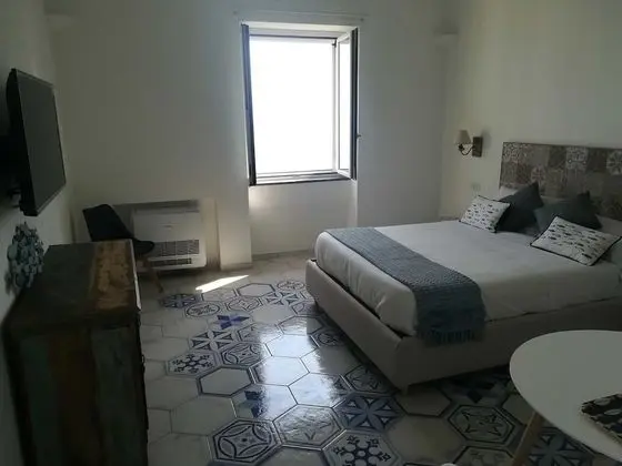 Comfort Üç Kişilik Oda, Deniz Manzaralı (Stair Access Only)