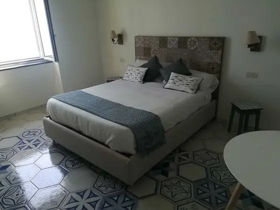 Comfort Üç Kişilik Oda, Deniz Manzaralı (Stair Access Only)