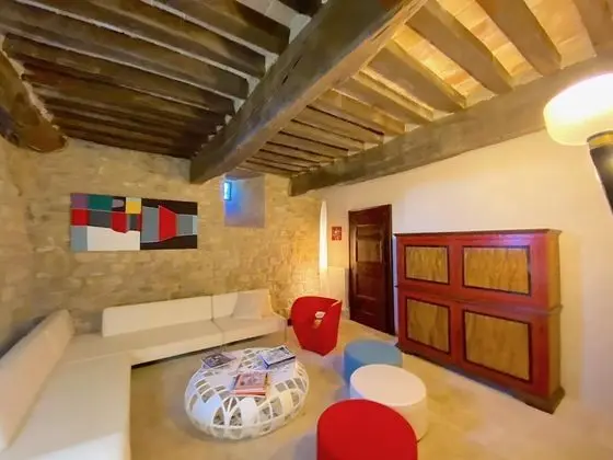 Ev, Sigara İçilebilir