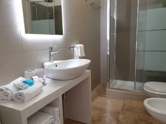 Standard Üç Kişilik Oda