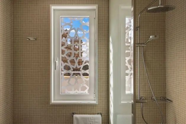 Çatı Katı Süiti (Penthouse), Sigara İçilmez