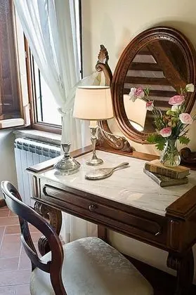 Deluxe Tek Büyük Yataklı Oda, Bahçe Manzaralı