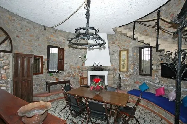 Ev, 3 Yatak Odası, Mutfak (Torre Rivolta)