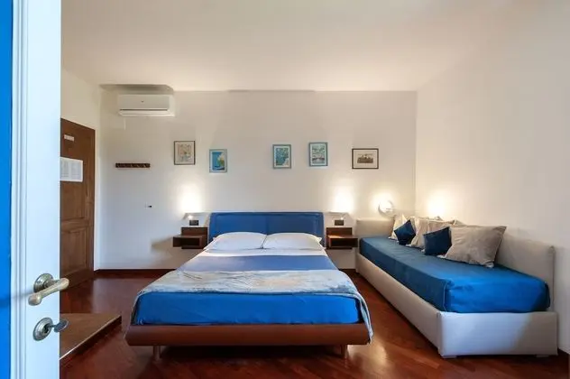 Deluxe Üç Kişilik Oda