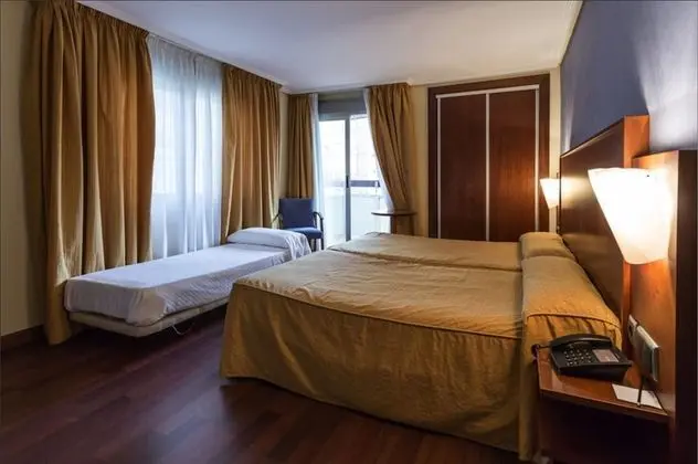 Tek Büyük Yataklı Oda (extra bed)