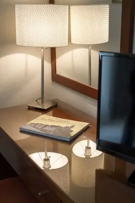 Tek Büyük Yataklı Oda (Interior)