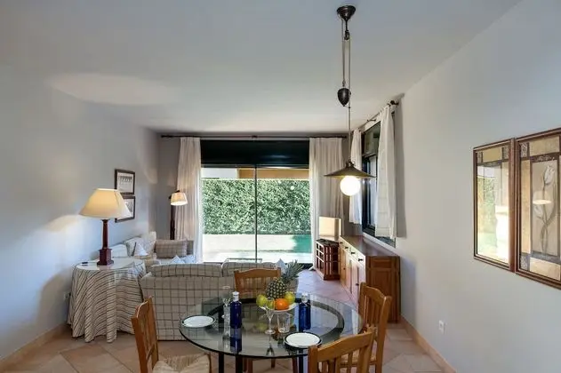 Apart Daire, Bahçe Manzaralı