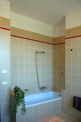 Apart Daire, 2 Yatak Odası, Ek Bina (550 mt - Cipressi)