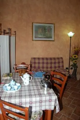 Stüdyo (La Cantina)