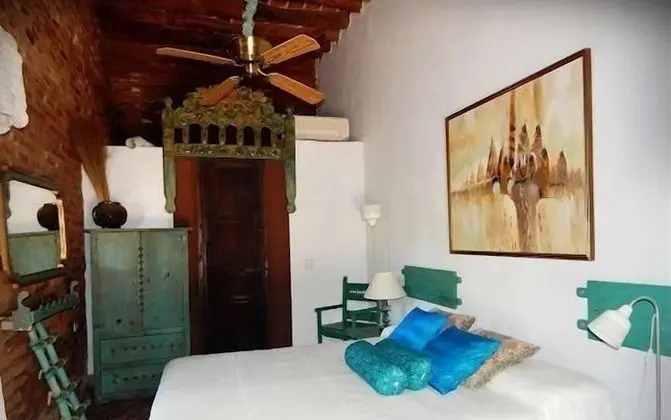 Design Tek Büyük Yataklı Oda, 1 En Büyük (King) Boy Yatak