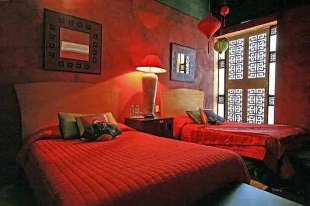 Design Tek Büyük Yataklı Oda, 2 Çift Kişilik Yatak