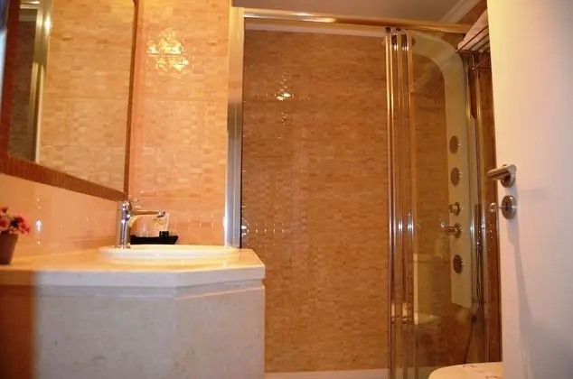 Superior Tek Büyük Yataklı Oda