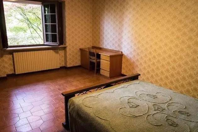 Tek Büyük veya İki Ayrı Yataklı Oda (2)