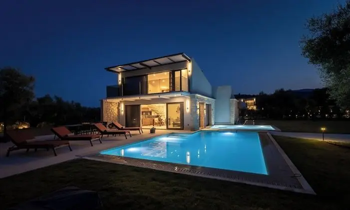 Premium Villa