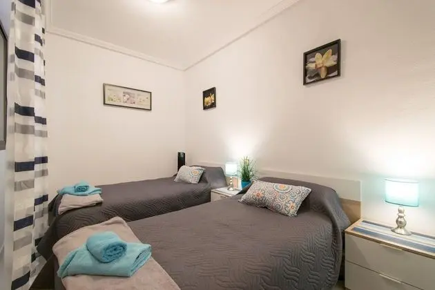 Design Apart Daire, 2 Yatak Odası, Teras, Plaj Kenarı