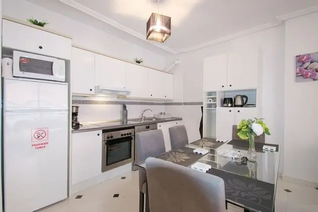 Design Apart Daire, 2 Yatak Odası, Teras, Plaj Kenarı