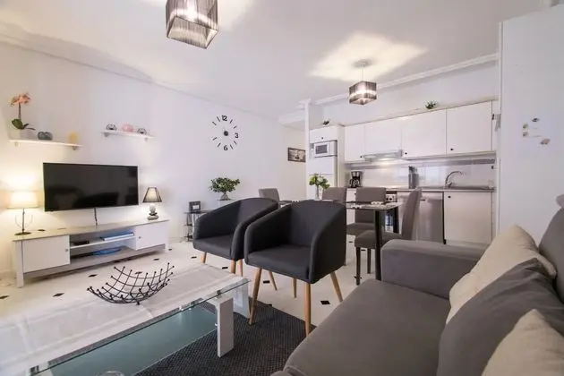 Design Apart Daire, 2 Yatak Odası, Teras, Plaj Kenarı