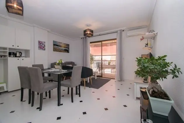 Design Apart Daire, 2 Yatak Odası, Teras, Plaj Kenarı