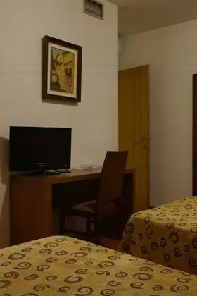 İki Ayrı Yataklı Oda