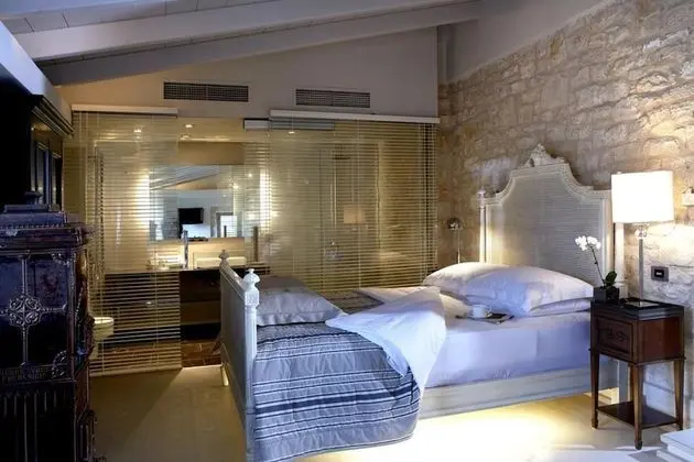 Tower Junior Suite with Garden View