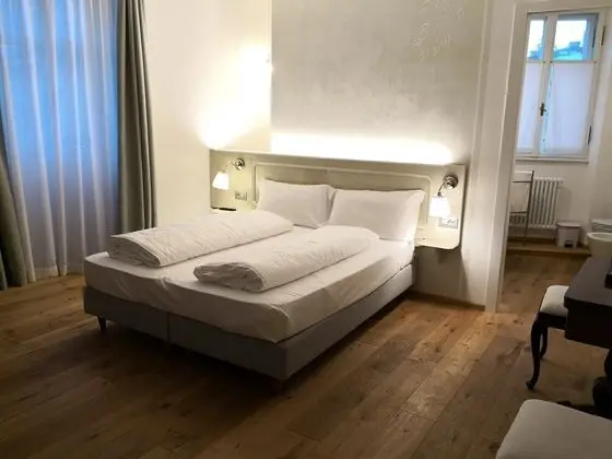 Superior Tek Büyük veya İki Ayrı Yataklı Oda