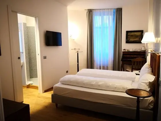 Superior Tek Büyük veya İki Ayrı Yataklı Oda