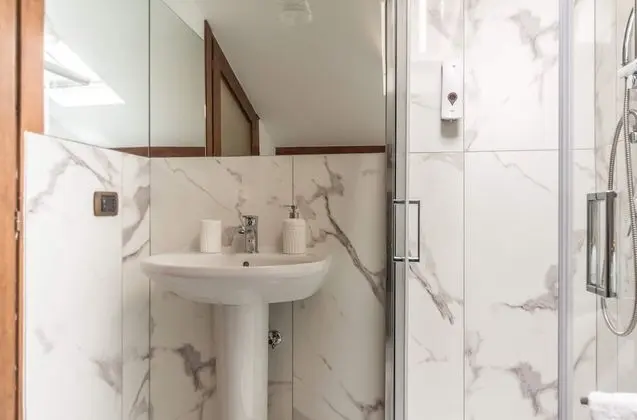 Standard Tek Büyük Yataklı Oda, Şehir Manzaralı