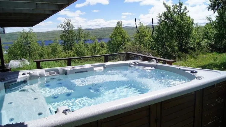 Kulübe, 6 Yatak Odası, Jakuzi (Towel, bed linen & cleaning not incl)