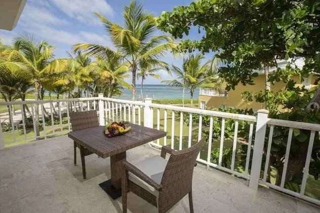 Beach Front Junior Suite