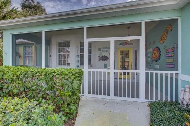 Ev (Tortuga Pool Home)